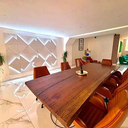 Loft 250 M2 Toit Terrasse Parking Netflix *